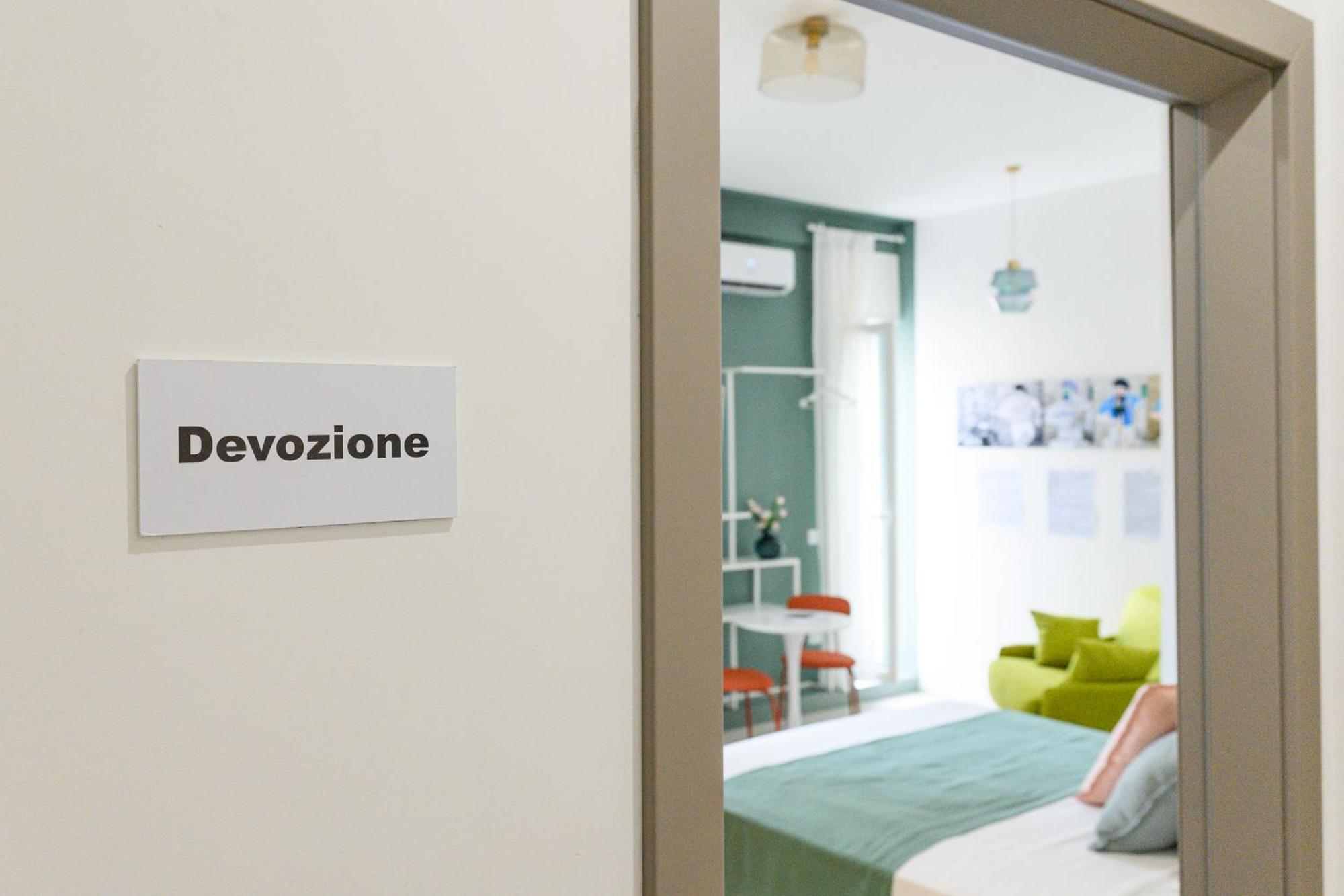 Mira Maradona Bed & Breakfast Napoli Bagian luar foto