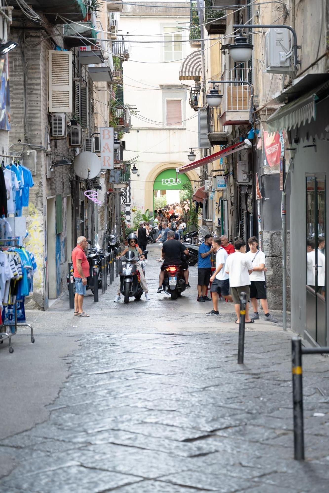 Mira Maradona Bed & Breakfast Napoli Bagian luar foto